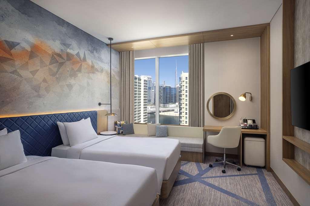 Hilton Garden Inn Dubai Business Bay Номер фото